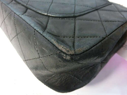 グッチのバッグの角を修理